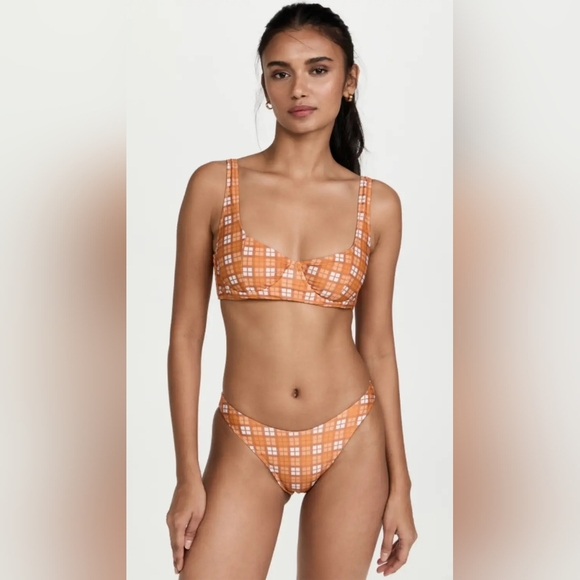 D1. NWT FAITHFULL THE BRAND ROSSI BIKINI TOP SIZE SMALL/4 - Picture 1 of 9